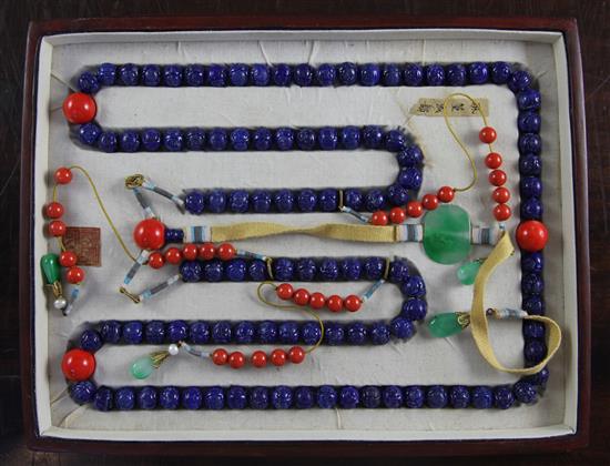 A Chinese lapis lazuli, jadeite and coral necklace, 31.5cm
